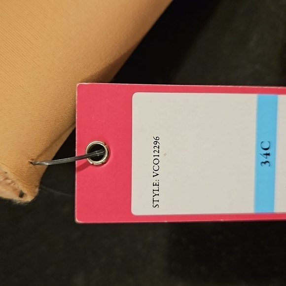 💕VINCE CAMUTO💕 Wire Free Bra & T-Shirt Bra (2 Pack) ~ Black & Nude 34C NWT - Picture 9 of 9